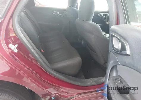 2015 Chrysler 200 Limited from USA, damaged, VIN 1C3CCCAB5FN719735